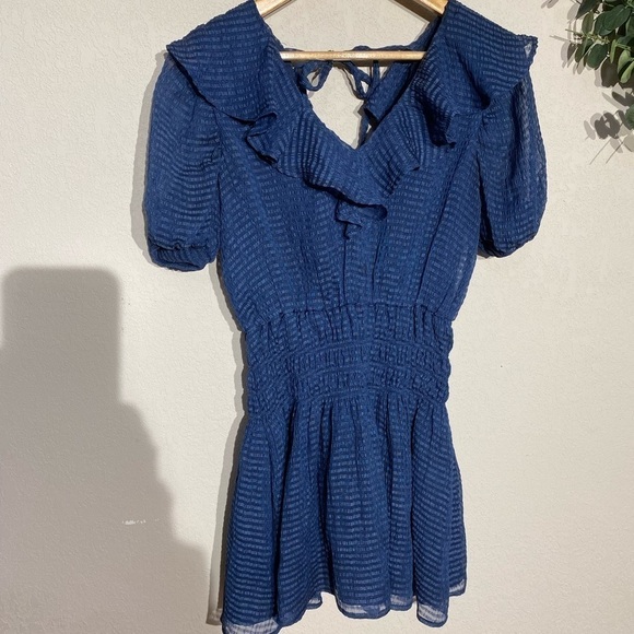 TULAROSA Revolve Augustine dress in navy blue mini short ruffles summer Easter - Picture 4 of 9